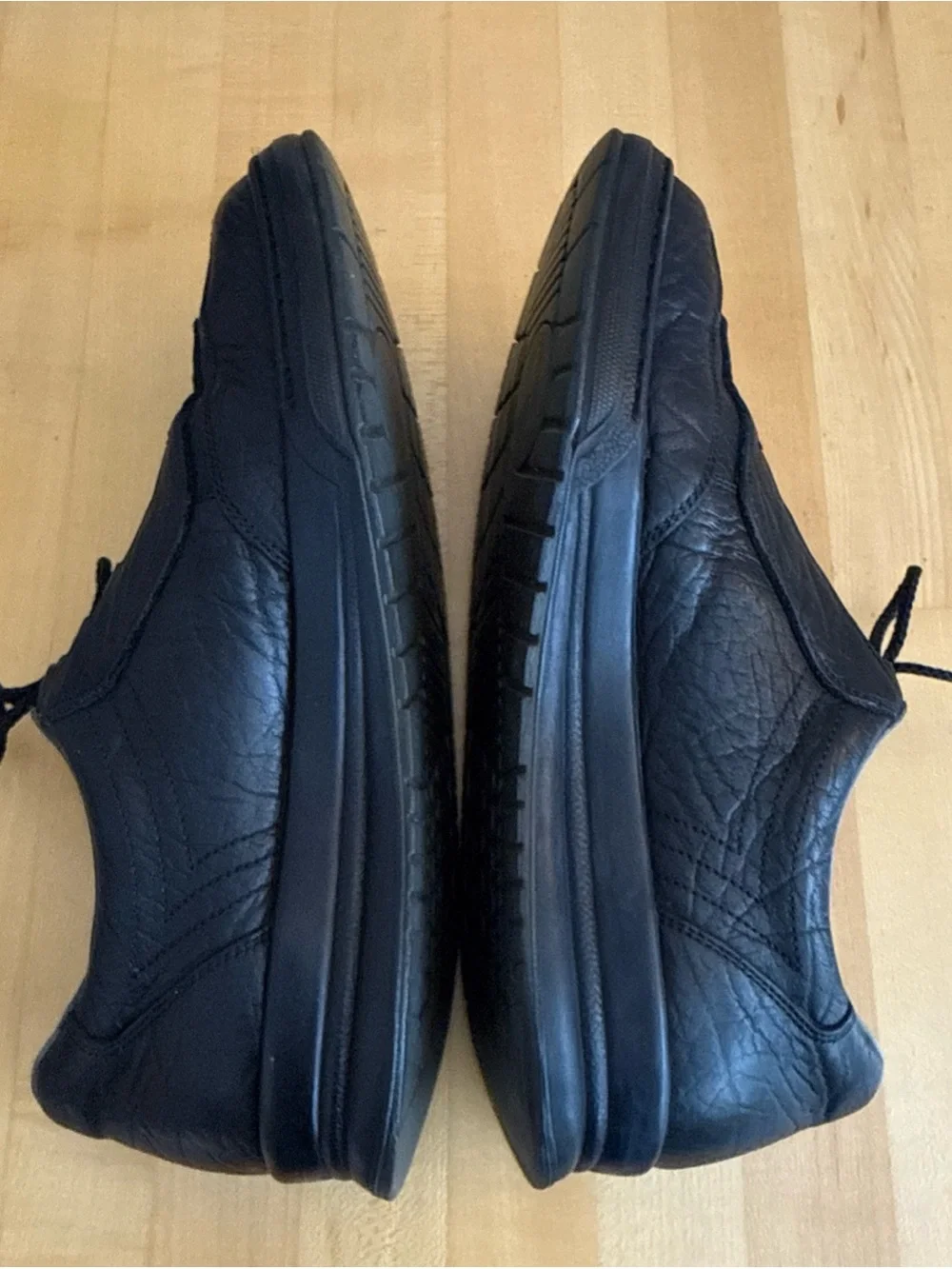 Mephisto Men's Match Black Mamouth 714 Flat Heel Lace-Up Leather Sneakers 10